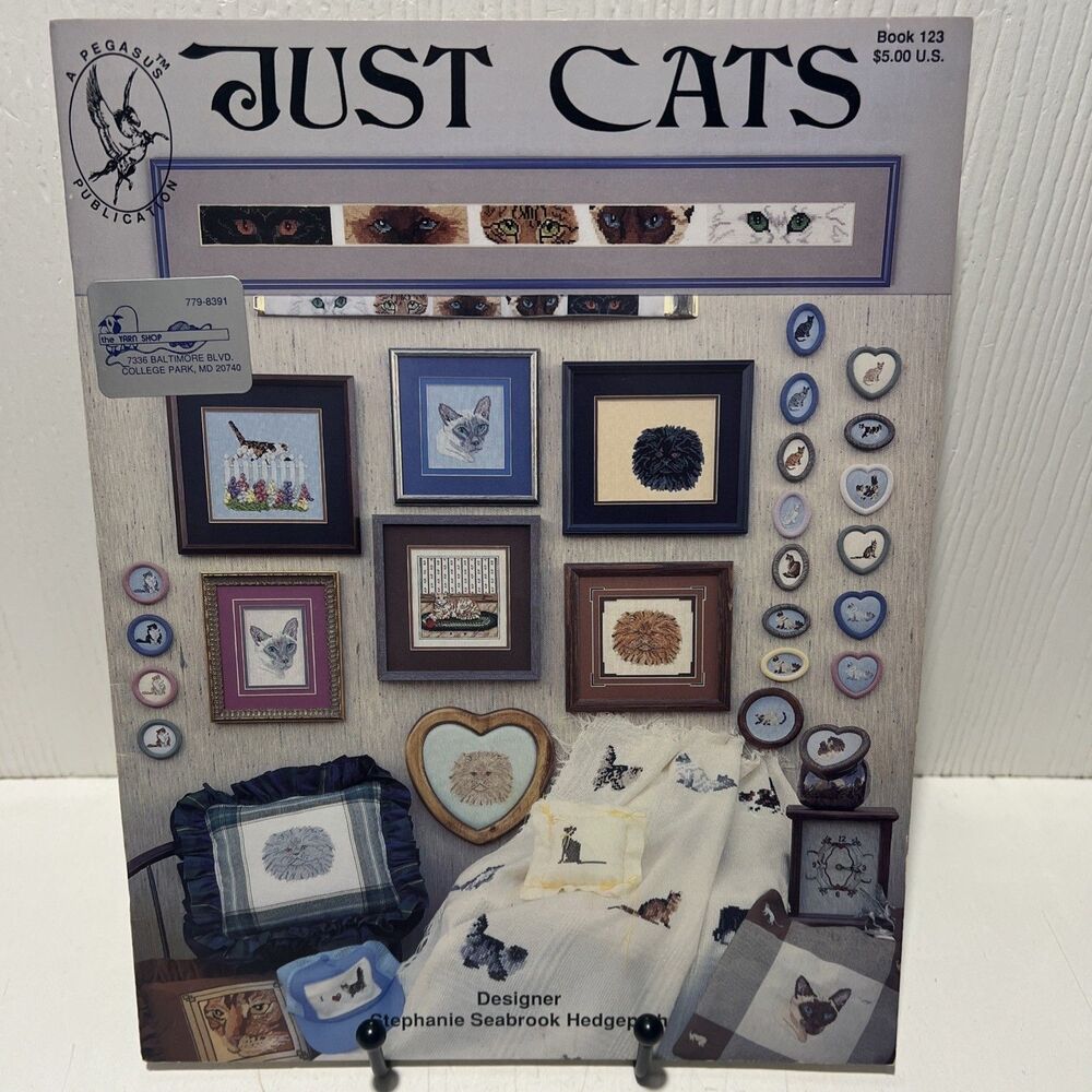 Just Cats︱a Pegasus Publications︱Stephanie Hedgepath︱1985︱Vintage︱Cross Stitch